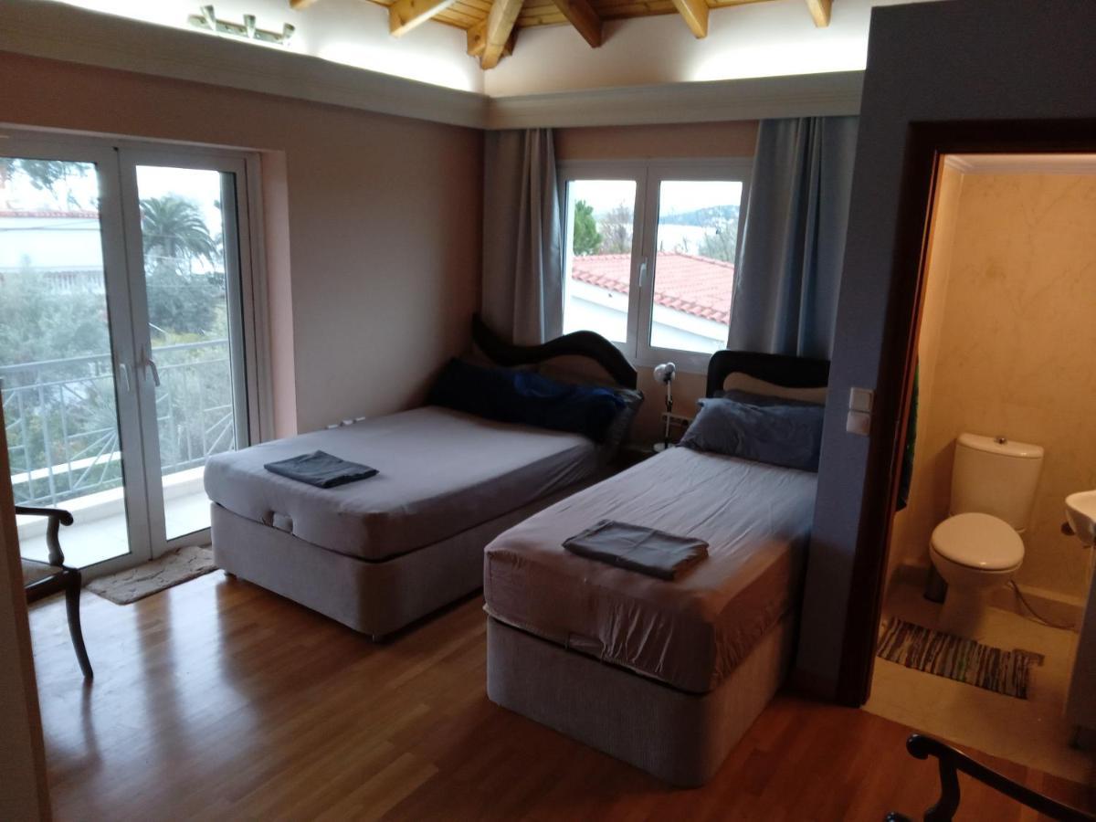 Apollon And Artemis Bed & Breakfast Paralia Avlidhos Exterior photo